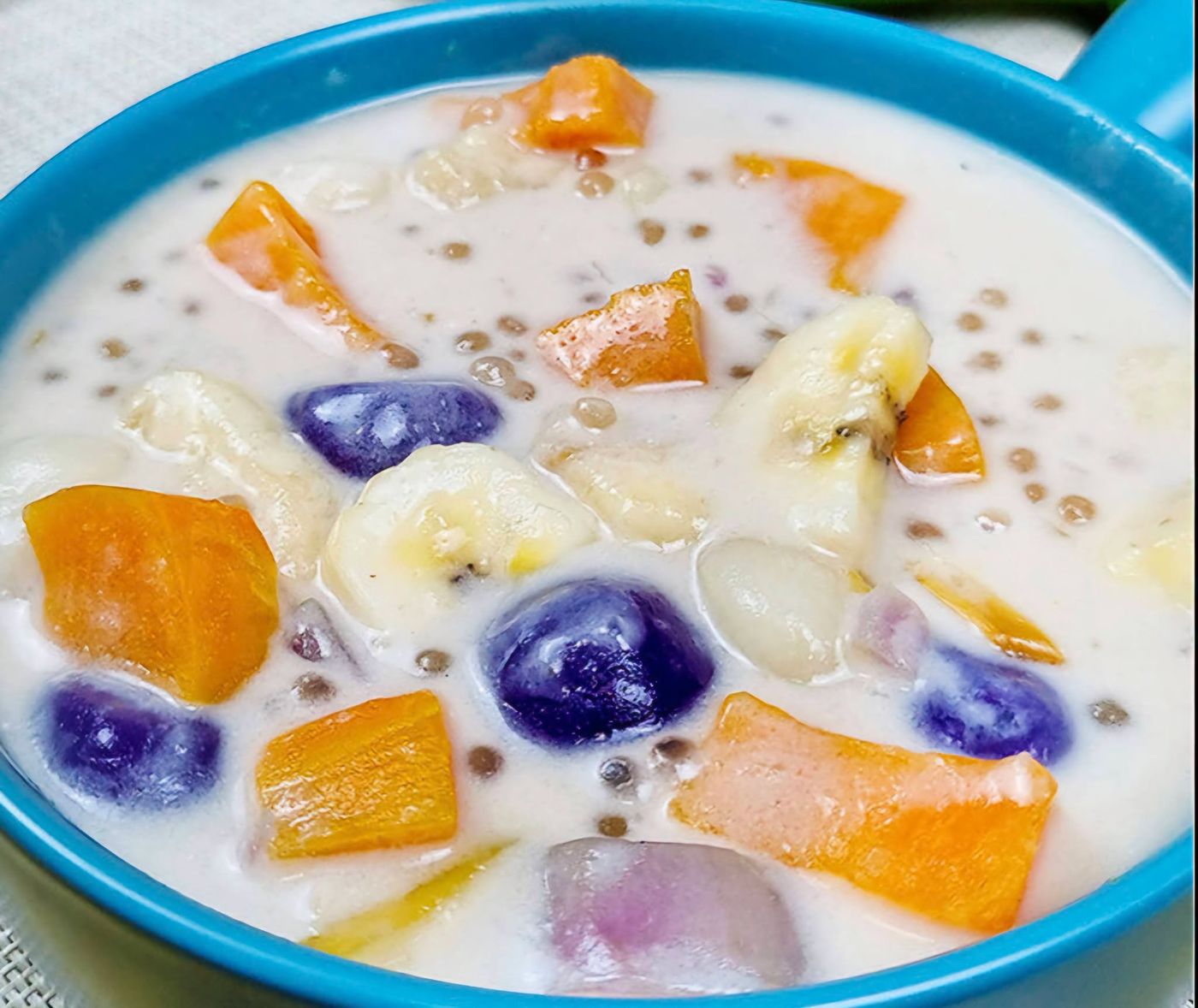 Bilo-bilo in coconut milk