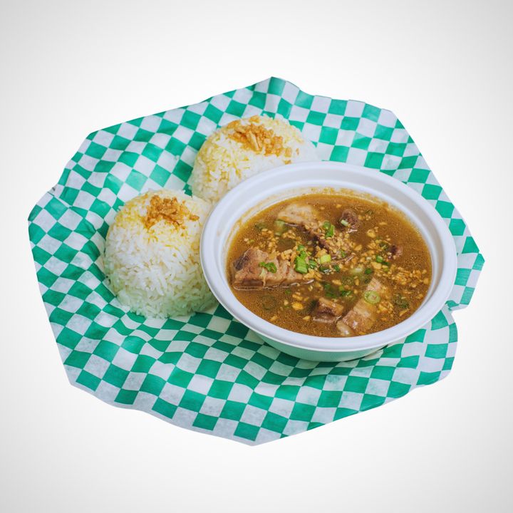 Beef pares with garlic rice